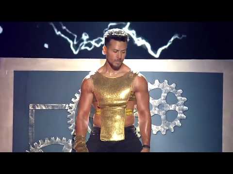 Tiger Shroff dance performance on Star Screen Awards