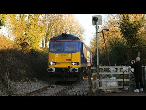 DC Rail 60028 working 6Z25 - 1/4/25!