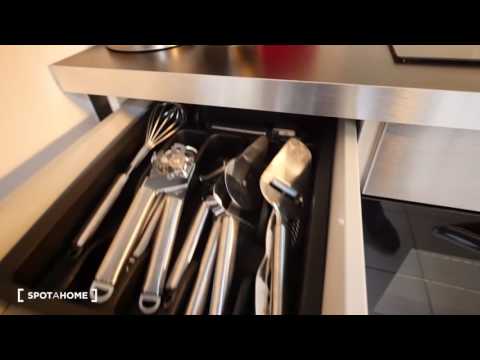 Elegant 2-bedroom apartment for rent in Vaugirard, Paris 15 - Spotahome (ref 116028)