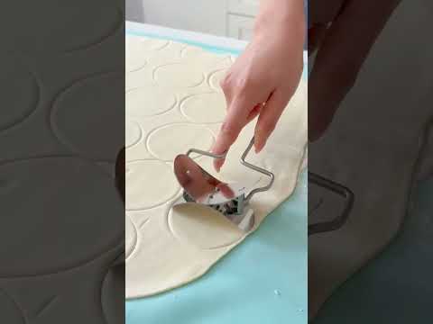 Cortador De Masa Doble Empanadas - Video