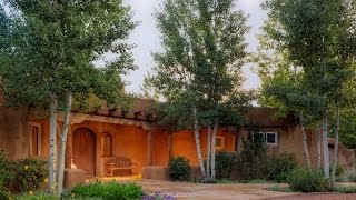 preview picture of video 'Refined Private Oasis in Taos, New Mexico'
