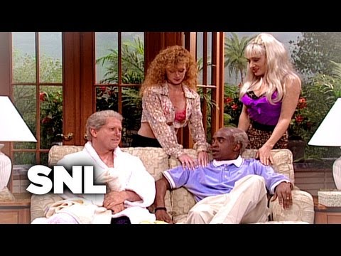 Cold Opening: Clinton's Malibu Dream - Saturday Night Live