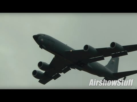 KC-135 Stratotanker Demonstration - EAA AirVenture Oshkosh 2016