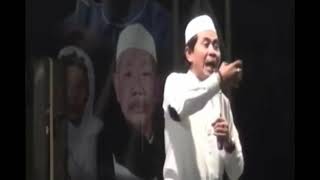 Download lagu KH Anwar Zahid Ramadhan ~ Ora Nduwe Klambi Anyar Ojo galau mp3