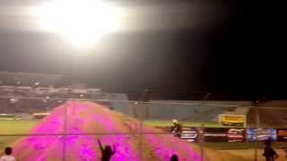 preview picture of video 'FreeStyle Machala La Caída de la Noche 17 Mayo 2013'