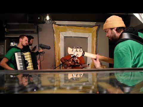 Таралеща - Водка Ахелой - репетиция - Бар Безкрай, София - 11.11.2020