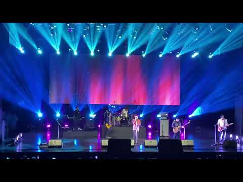 Julia - Exists Reunion - Singapore