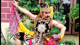 Download lagu Tari GATOTKACA KIPRAH Gandrung / Javanese Classical Dance / Tari Klasik Jawa Tengah mp3 Download lagu Tari GATOTKACA KIPRAH Gandrung / Javanese Classical Dance / Tari Klasik Jawa Tengah mp3
