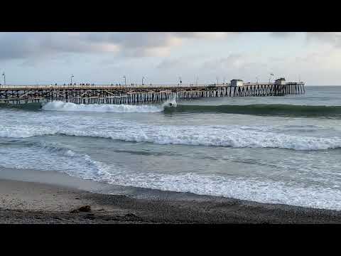 Bon onatge a la platja estatal de San Clemente