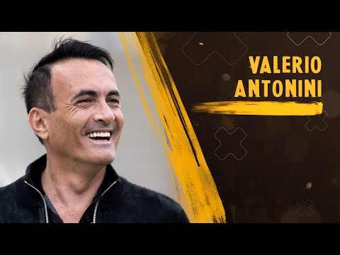 INSIDE AND OUT | S04E03 | VALERIO ANTONINI