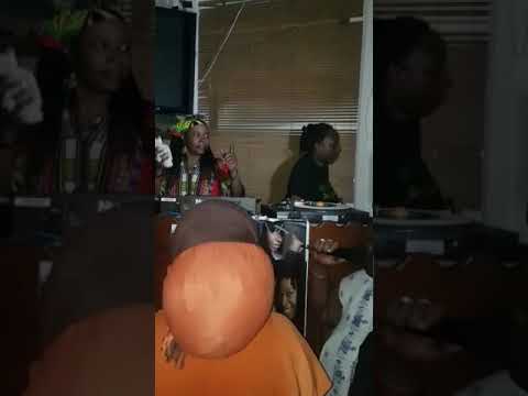 Lady Juicy Alongside Lady Smurf @ Vinyl Meltdown