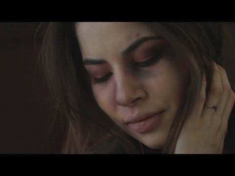 HOMERO RENDON - Si estoy Herida (Lyric Video)
