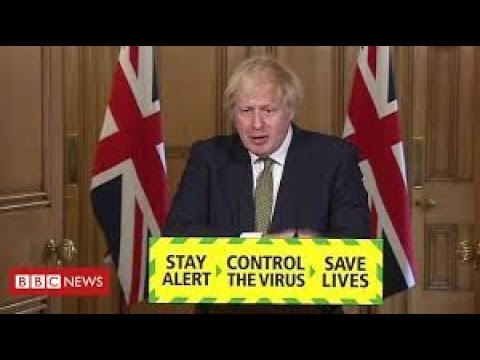 Boris Johnson accused of "treating public with contempt" after backing Dominic Cummings - BBC News