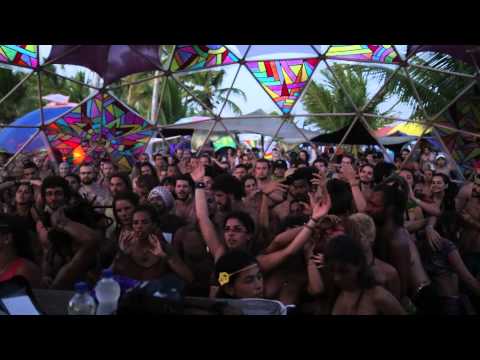 Rica Amaral @ Universo Paralello 2013/2014 - Chillout Fervendo