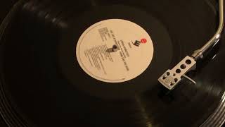 Linda Ronstadt featuring Aaron Neville - Don’t Know Much