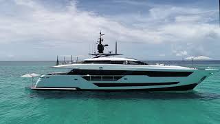 Luxury SuperYacht - Custom Line 120&#39; -  Ferretti Group