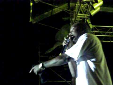 Edson X en 1ere partie du Musikislove festival 13072011 # 2