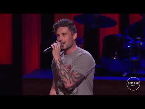 Michael Ray   John Conlee  Rose Colored Glasses   Live at the Grand Ole Opry
