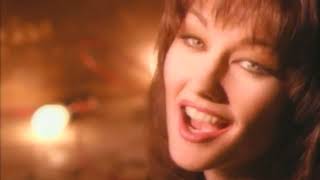 That&#39;s How You Know | Lari White | life + legacy documentary | #lovesong #weddingday #countrymusic