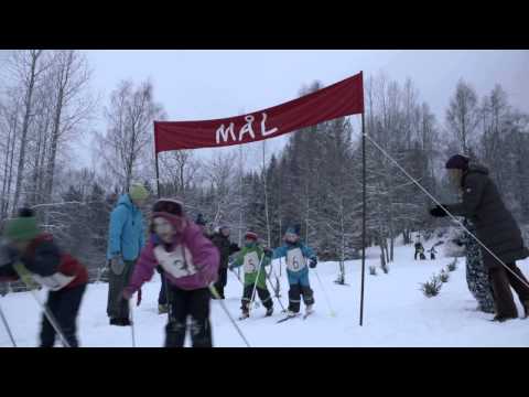 Casper and Emma - Winter vacation - Waffles!
