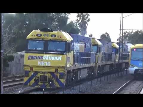 NR79 NR88 NR10 light engine in middle Footscray