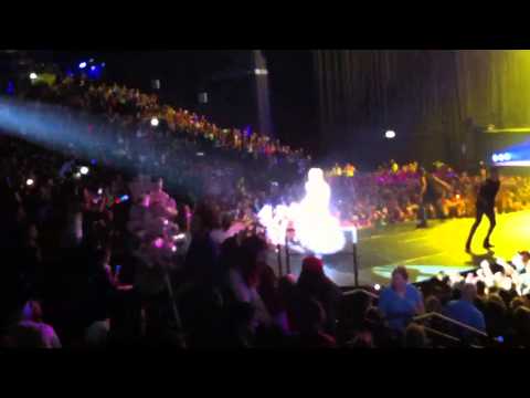Cody Simpson - iYiYi (feat Flo Rida) Live at dublin 17th February 2013 on Believe tour :)