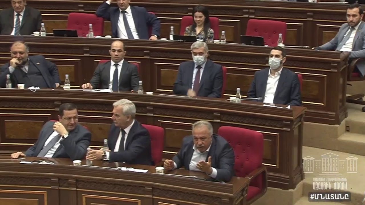 Ջրի շիշը`  շառից փորձանքից հեռու