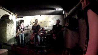 BLACK KISS SUPERSTAR-MEDDLEY:ROCKIN' TOWN-LOADED GUN-BE MINE-25-06-13-RITA BLUE BCN