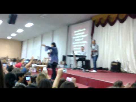 tenpo de glória na batista shalon fernanda brum ministrando