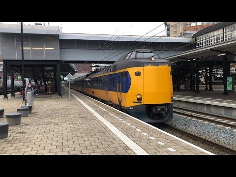 ICMm 4226 + 4215 vertrekken van Amersfoort CS als IC Den Haag CS || 29-1-2022 || Treinspotter Nick