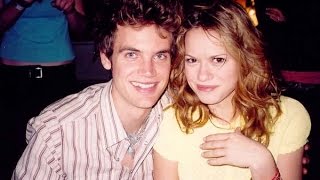 Tyler Hilton ft Bethany Joy Lenz - When The Stars Go Blue (lyrics)