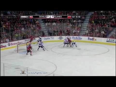 Adam Henrique vs Jarome Iginla