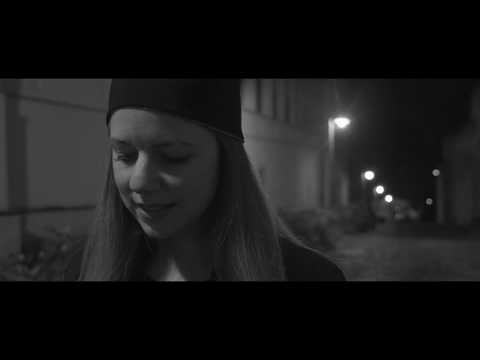 MCBlack x Csut - Üres Város (Km. Ivy) (Official Music Video)