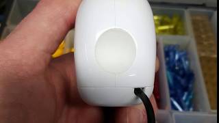 Netgear Arlo Überwachungskamera von Batterie- auf Netzbetrieb umbauen