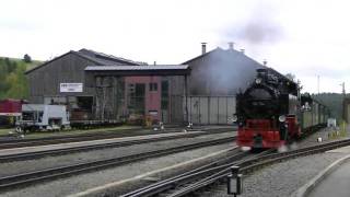 preview picture of video 'Fichtelbergbahn -  Bahnhof Oberwiesenthal  -  Dampfbahn-Route Sachsen'