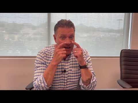 Why can I only breathe through one nostril?