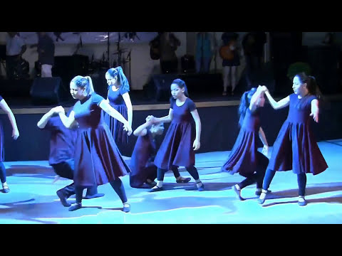 Fest Louv  - Coreografia  Mover do Espírito - música Santificação -2 ieq