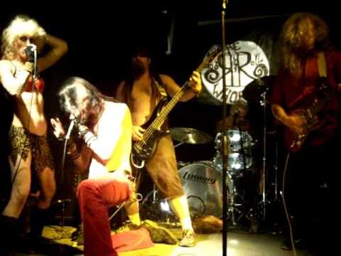 The Rock & Roll Whores W/ Nicole Rode - Now I Wanna Be Your Dog (Iggy Pop and The Stooges Cover)