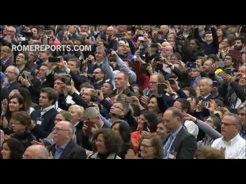 Febrero 2017: El Papa visita universidad de Roma y se reúne con parroquia anglicana