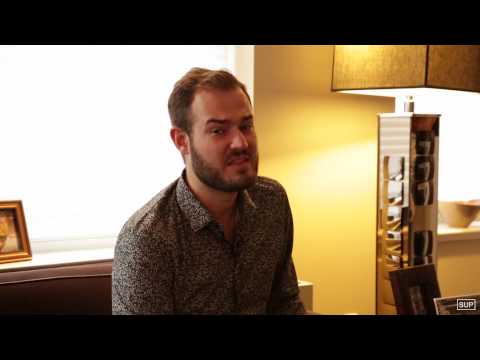 YouTube video about Achieving United Premier 1K Status: Unlock the Benefits Now!