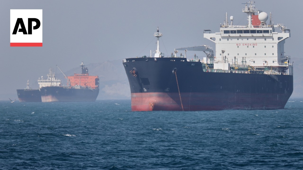 Video | Hundreds of ships are stranded at the Strait of Hormuz amid hopes of US-Iran deal