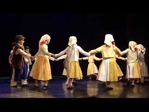 FS ROSÉNKA Praha - pořad: ,,Anděl Páně zlámal saně", č.2/5 / divadlo U Hasičů 2019