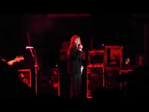 2013 03 30 Pat Benatar - Promises In The Dark