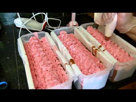 Edens Secret Making "Sugar Queen" Soap