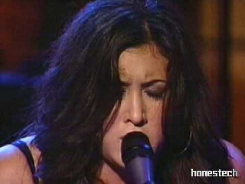 Vanessa Carlton Live - Part 3 - A Thousand Miles