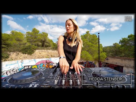 Vibe Crib | Hedda Stenberg, Festival Club, Ibiza (DJ set)