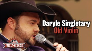 Daryle Singletary sings &quot;Old Violin&quot;