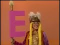 Sesame Street Ruthie Presents E