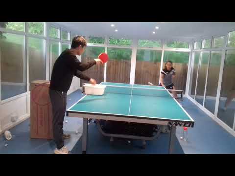 Jiawang Song training Anna Hursey; Cardiff, Wales, September 2018