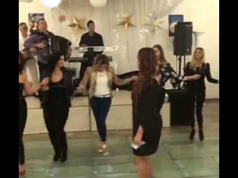 Rijana Zubanovic  (cover) na Manifestaciji -Zvjezda mogu biti i ja u organizaciji Two Sistes